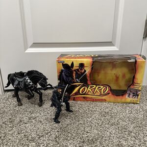Vintage 1997 Playmates Zorro & Tornado Action Figure Set